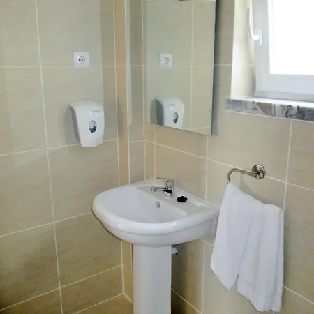 Club Hotel 3*