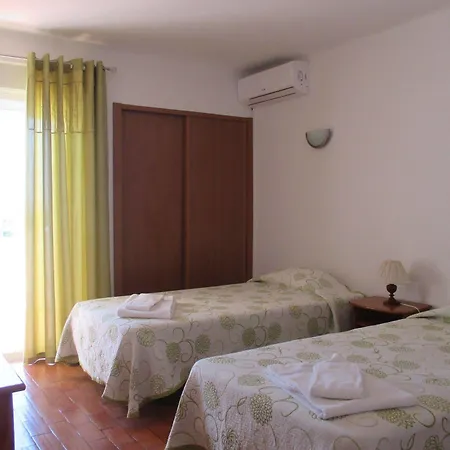 Club Hotel 3*