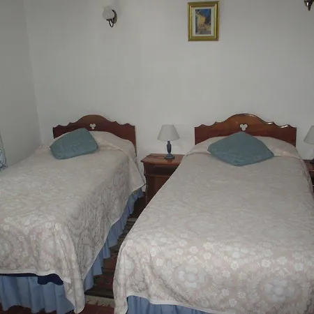 Club Hotel